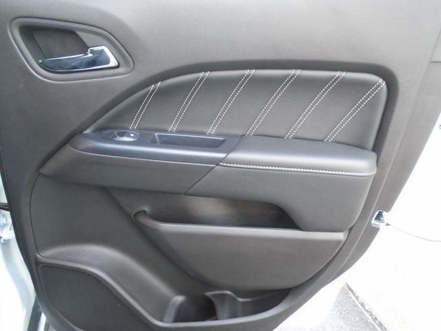 2021 GMC Canyon 4WD Crew Cab 128" Denali - 22952761 - 32