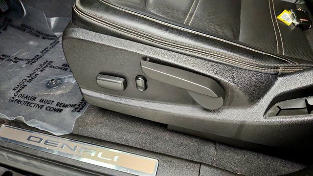 2021 GMC Canyon 4WD Crew Cab 128'' Denali - 23085533 - 10