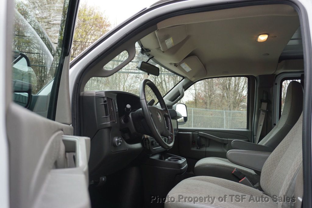 2021 GMC Savana Cargo Van RWD 2500 135" REAR CAMERA APPLE/ANDROID CARPLAY VERY CLEAN VAN  - 22828177 - 10
