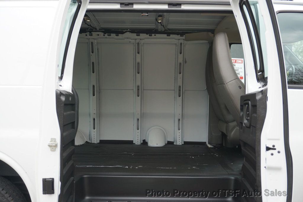 2021 GMC Savana Cargo Van RWD 2500 135" REAR CAMERA APPLE/ANDROID CARPLAY VERY CLEAN VAN  - 22828177 - 12