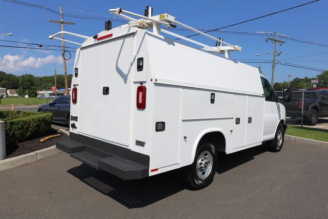2021 GMC Savana Commercial Cutaway 3500 Van 139'' w/ Chrome App. Pkg, Cruise, Power Windows & Locks - 23063813 - 4