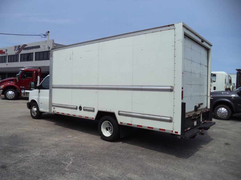 2021 GMC Savana G3500 w/ 16ft Box Truck Dry Cargo Truck & Aluminum Ramp - 23038231 - 11