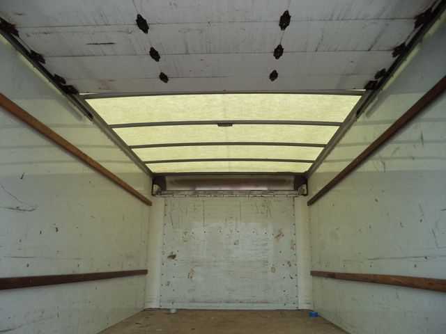 2021 GMC Savana G3500 w/ 16ft Box Truck Dry Cargo Truck & Aluminum Ramp - 23038231 - 20