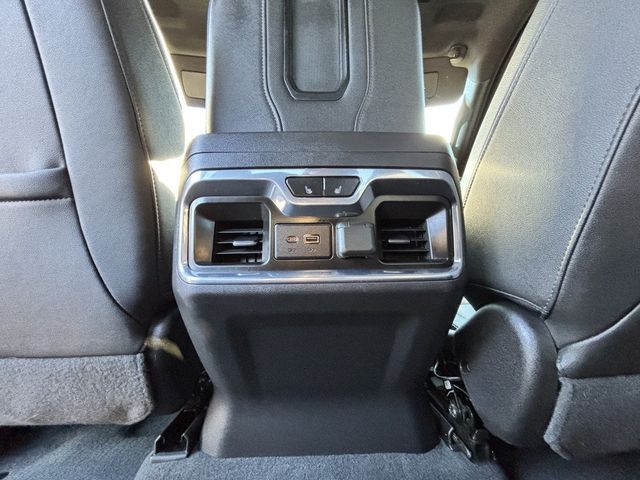 2021 GMC Sierra 1500 4WD Crew Cab 147'' AT4 w/ 20'' Machined Wheels & Assist Steps - 23099252 - 25