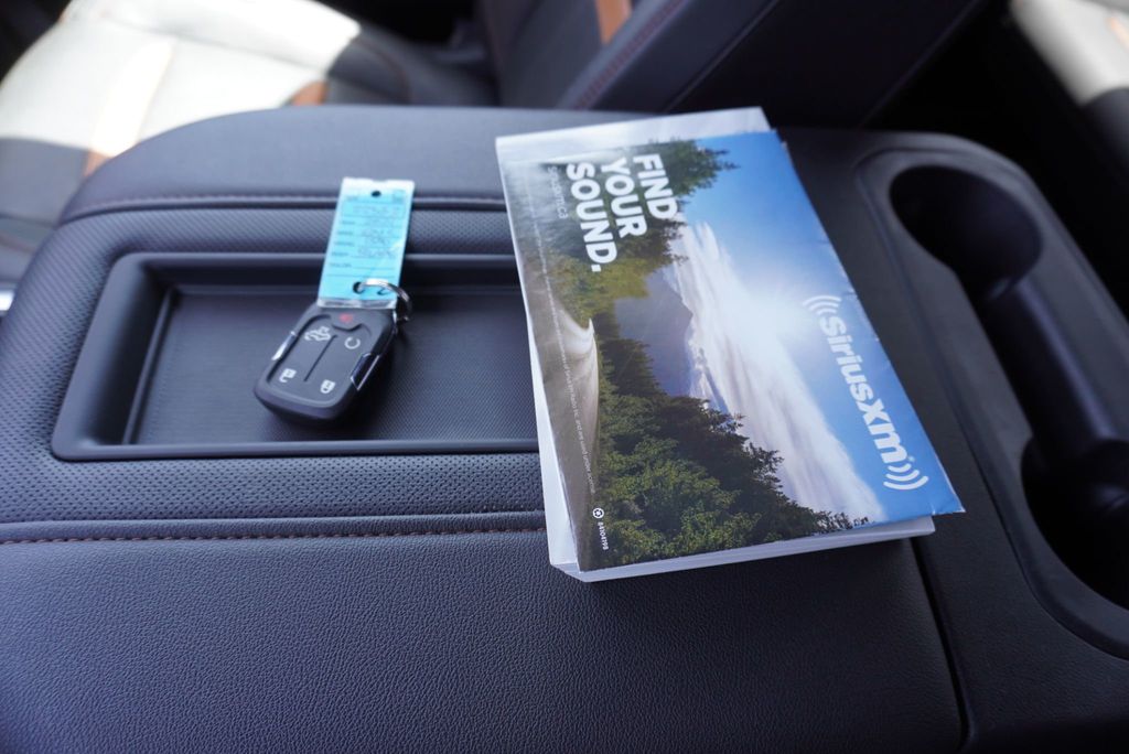 2021 GMC Sierra 1500 AT4 - 22904355 - 49