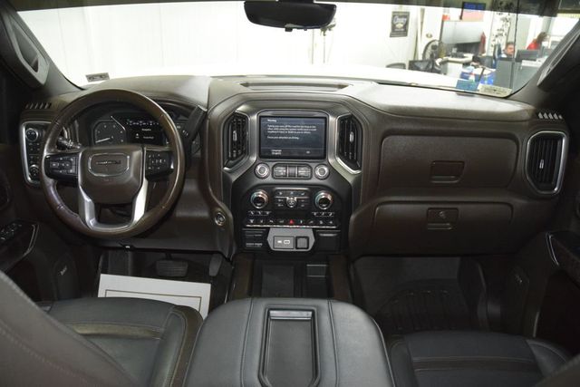 2021 GMC Sierra 2500HD 4WD Crew Cab 159" Denali - 23039227 - 31