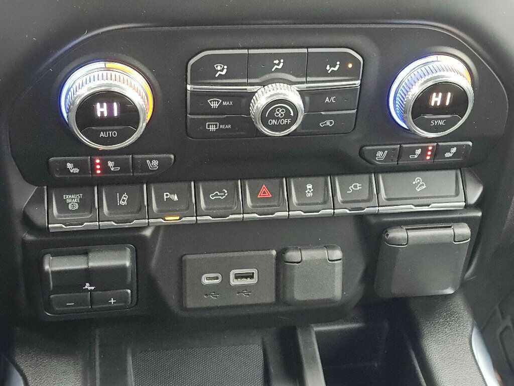 2021 GMC Sierra 2500HD 4WD Crew Cab 172" Denali - 22946201 - 24