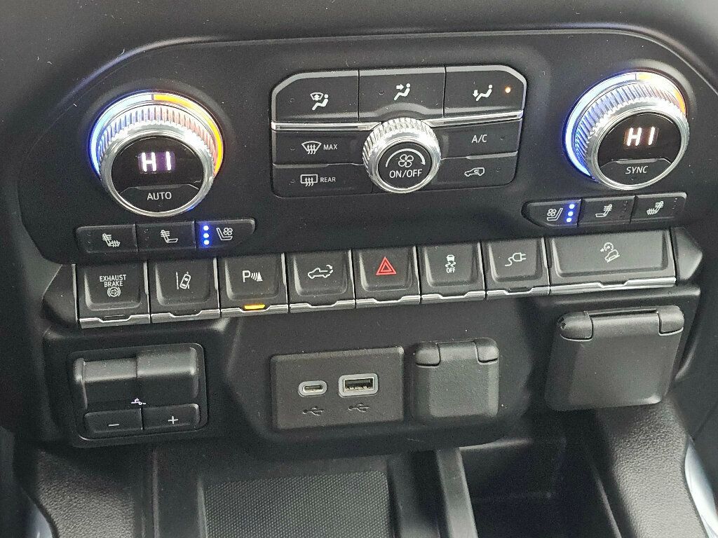 2021 GMC Sierra 2500HD 4WD Crew Cab 172" Denali - 22946201 - 25