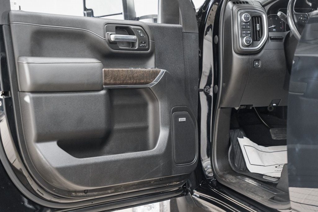 2021 GMC Sierra 2500HD Denali - 22740811 - 40