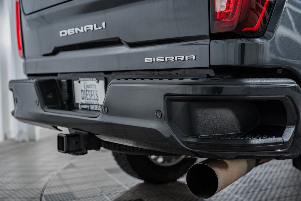 2021 GMC Sierra 2500HD Denali Ultimate Z71 - 22715354 - 21