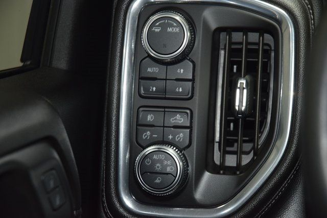 2021 GMC Sierra 3500HD Denali - 22939693 - 35