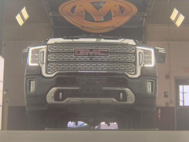 2021 GMC Sierra 3500HD Denali - 23010188 - 3