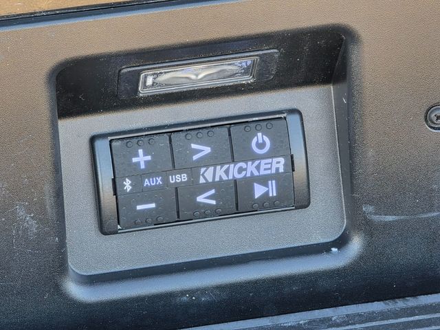 2021 GMC Sierra 3500HD Denali - 22938647 - 16