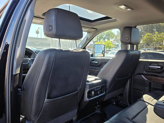 2021 GMC Sierra 3500HD Denali - 22938647 - 26