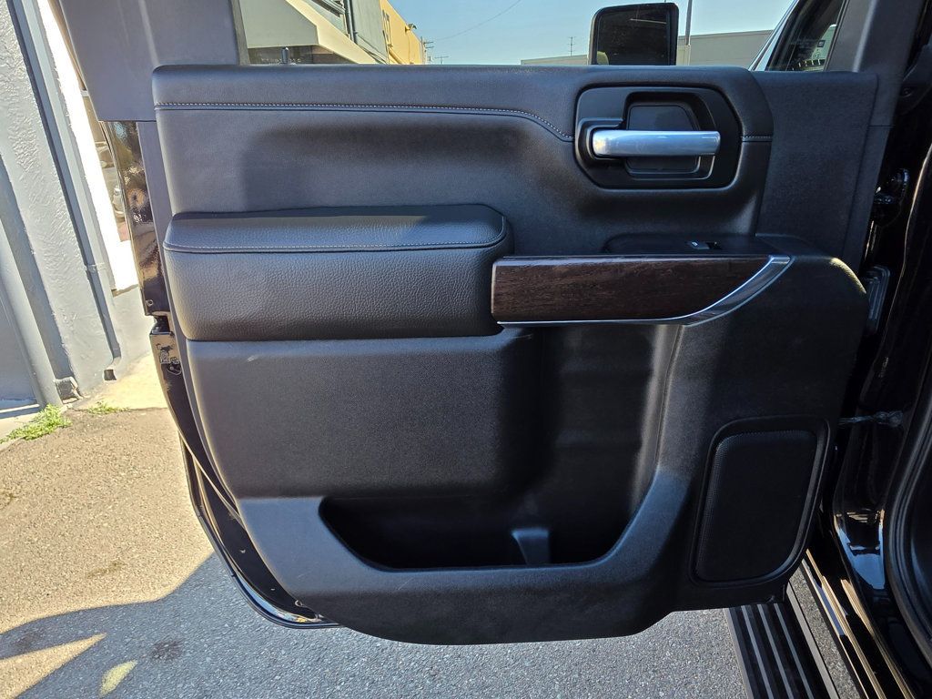 2021 GMC Sierra 3500HD Denali - 22938647 - 28