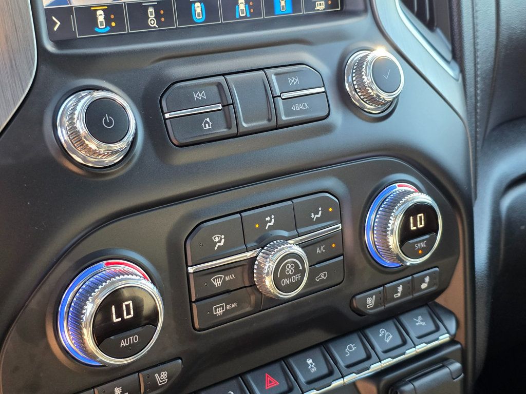 2021 GMC Sierra 3500HD Denali - 22938647 - 39