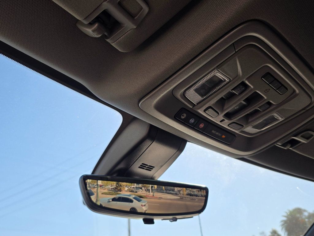 2021 GMC Sierra 3500HD Denali - 22938647 - 49