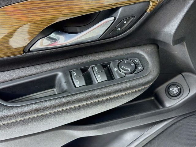 2021 GMC Terrain AWD 4dr SLE - 23050495 - 16
