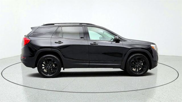 2021 GMC Terrain FWD 4dr SLT Elevation Edition w/ Preferred Pkg - 23076163 - 3