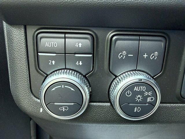 2021 GMC Yukon 4WD 4dr AT4 - 23101657 - 18