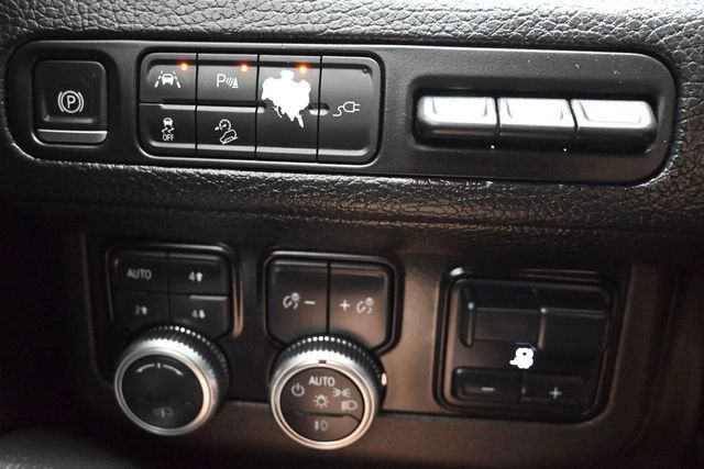 2021 GMC Yukon 4WD 4dr Denali - 23042880 - 22