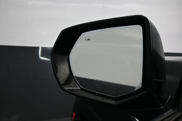2021 GMC Yukon 4WD 4dr Denali - 23042880 - 3