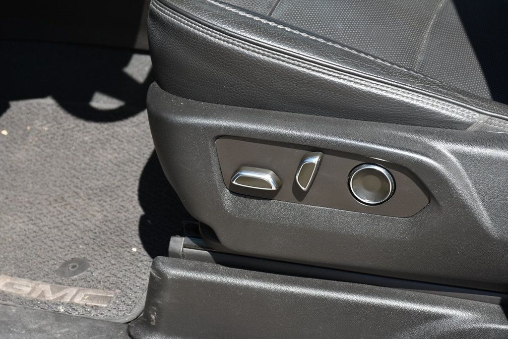 2021 Gmc Yukon Denali photo 37