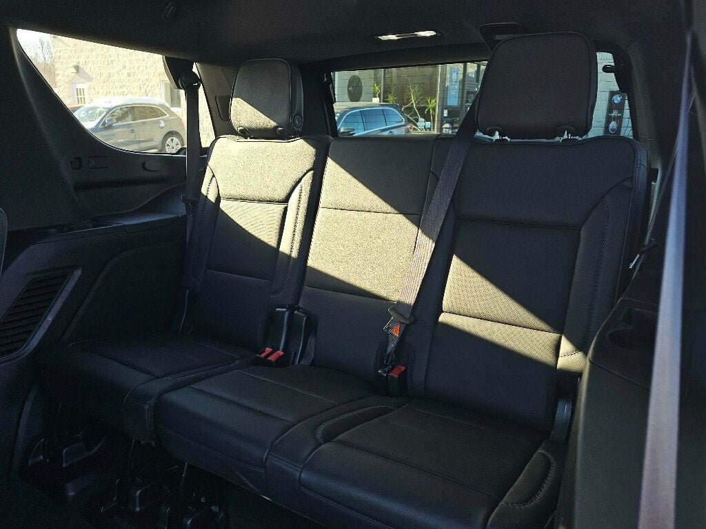 2021 GMC Yukon 4WD 4dr Denali - 22952646 - 19