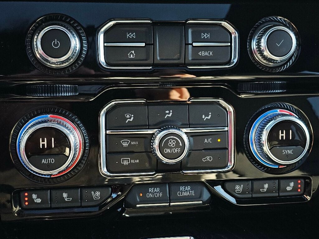 2021 GMC Yukon 4WD 4dr Denali - 22952646 - 27