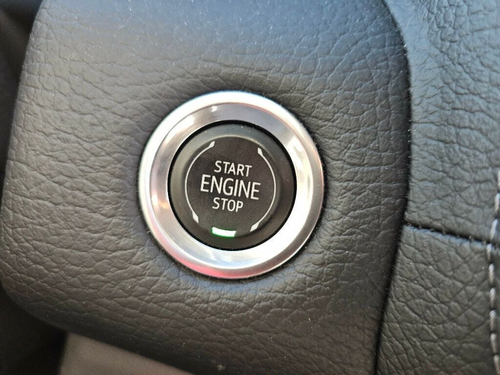 2021 GMC Yukon 4WD 4dr Denali - 22952646 - 29