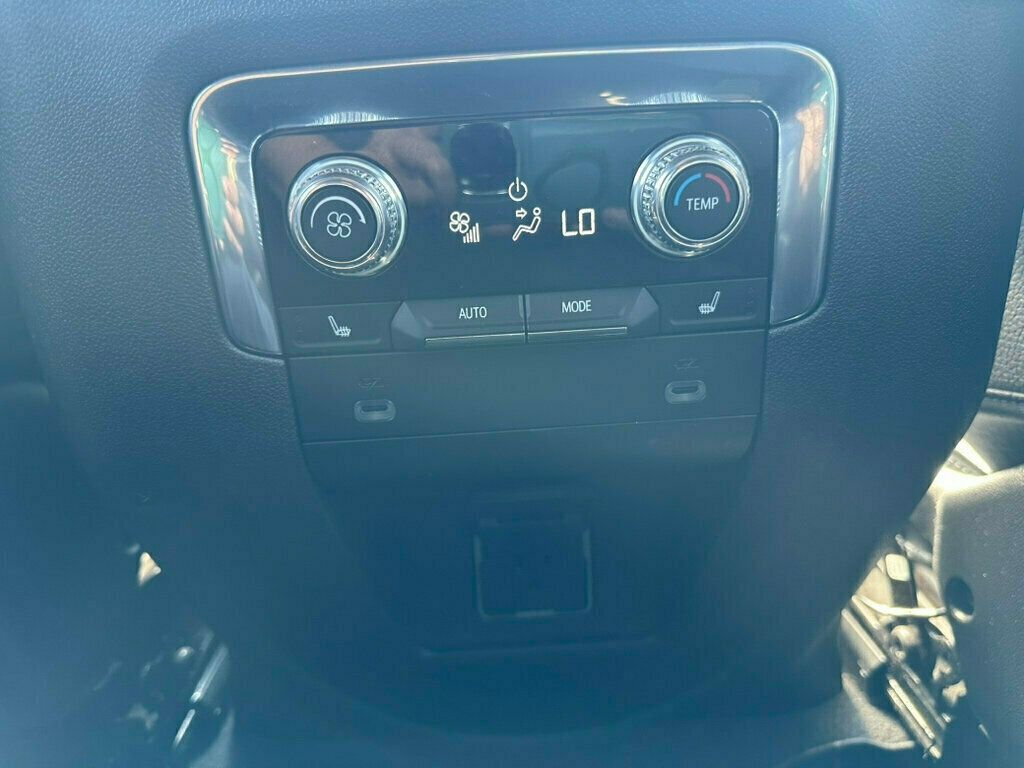 2021 GMC Yukon 4WD 4dr Denali - 23054977 - 35