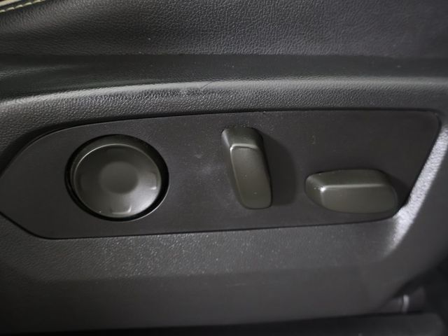 2021 GMC Yukon 4WD 4dr SLT - 22951383 - 42