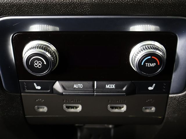 2021 GMC Yukon 4WD 4dr SLT - 22951383 - 70