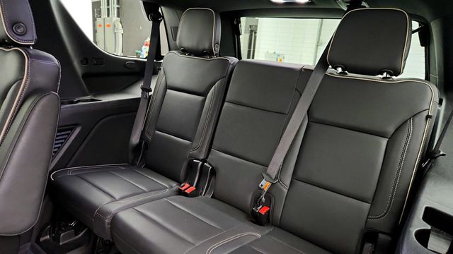 2021 GMC Yukon 4WD 4dr SLT with Premium Pkg, 22'' Wheels & Rear Media & Nav Pkg - 22956684 - 22