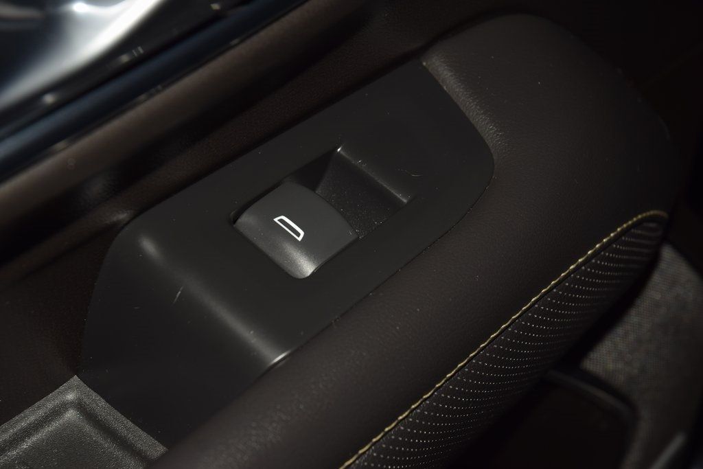 2021 GMC Yukon SLT - 22980307 - 42