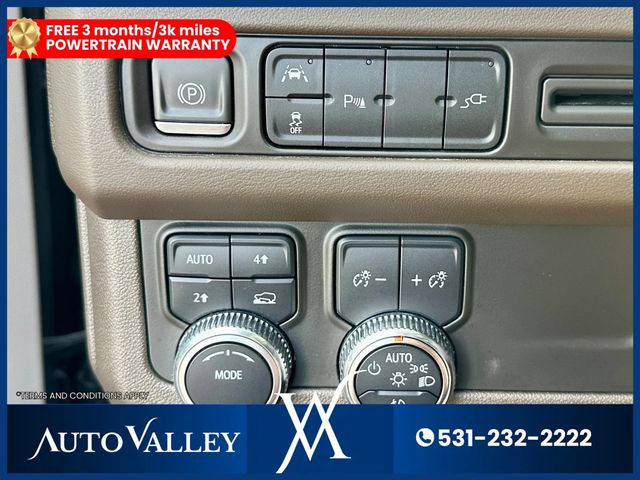 2021 GMC Yukon SLT Sport Utility 4D - 23013989 - 35