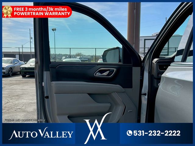 2021 GMC Yukon SLT Sport Utility 4D - 23013989 - 8