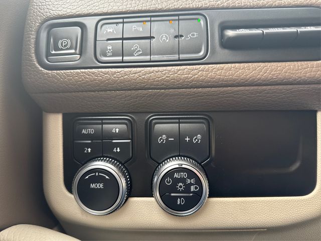 2021 GMC Yukon XL 4WD 4dr Denali - 22950168 - 16