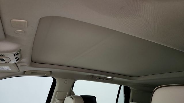 2021 GMC Yukon XL 4WD 4dr Denali with Ultimate Package - 22957024 - 9