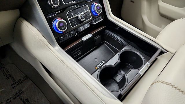 2021 GMC Yukon XL 4WD 4dr Denali with Ultimate Package (420 hp) - 22957024 - 16