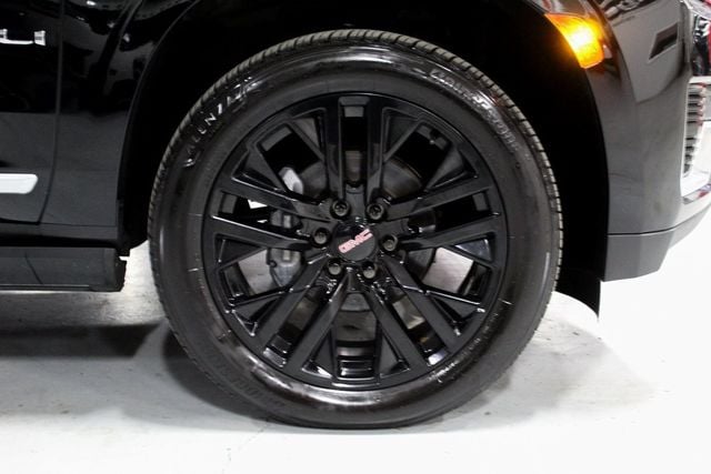 2021 GMC Yukon XL Denali Premium 22" Wheels Panoramic Moonroof - 22774016 - 28