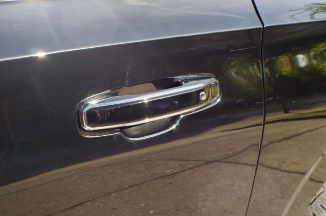 2021 GMC Yukon XL LocalTrade/Denali/2ndRowCaptains/RearEntertainment/NAV - 23004032 - 13