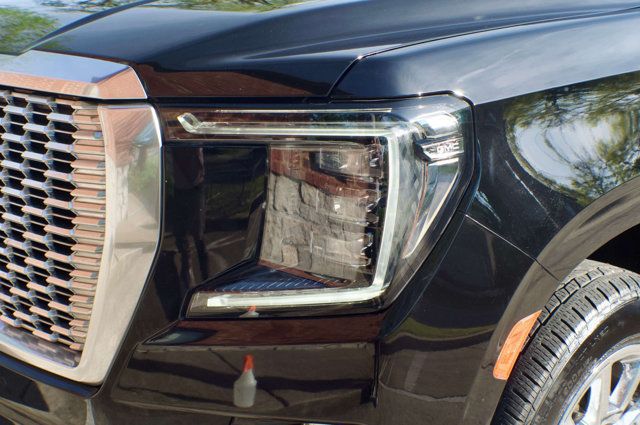 2021 GMC Yukon XL LocalTrade/Denali/2ndRowCaptains/RearEntertainment/NAV - 23004032 - 15