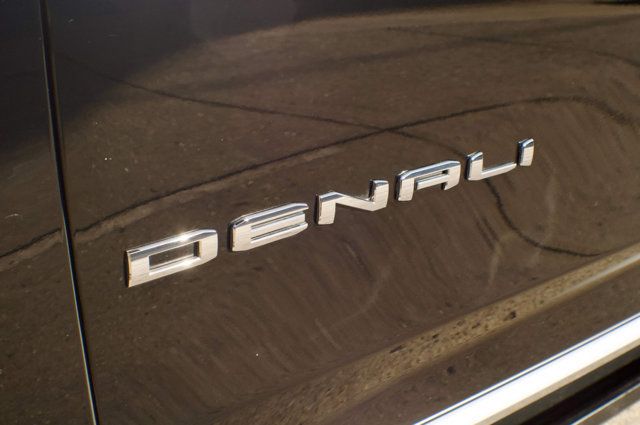 2021 GMC Yukon XL LocalTrade/Denali/2ndRowCaptains/RearEntertainment/NAV - 23004032 - 16