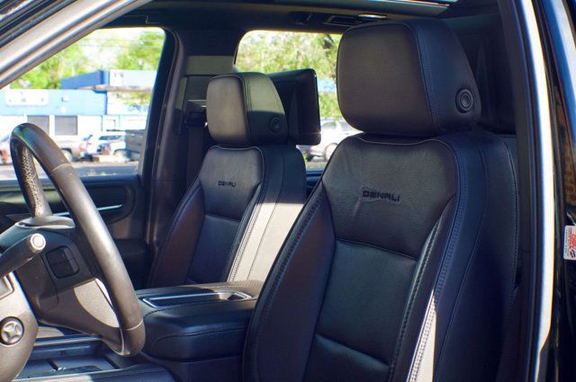 2021 GMC Yukon XL LocalTrade/Denali/2ndRowCaptains/RearEntertainment/NAV - 23004032 - 19