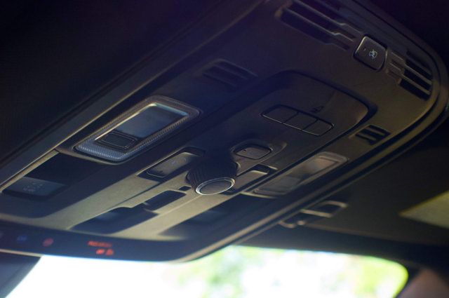 2021 GMC Yukon XL LocalTrade/Denali/2ndRowCaptains/RearEntertainment/NAV - 23004032 - 34