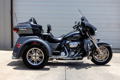 2021 Harley-Davidson FLHTCUTG TRI GLIDE ULTRA CLASSIC