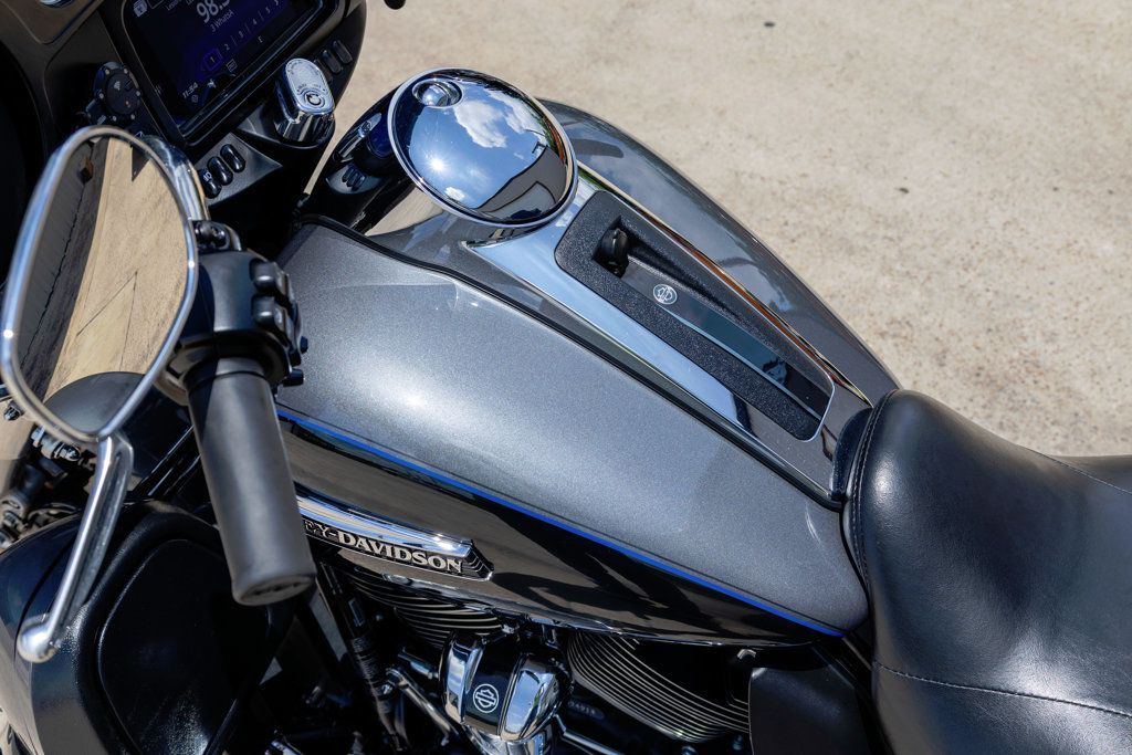 2021 Harley-Davidson FLHTCUTG TRI GLIDE ULTRA CLASSIC NICE TOURING TRIKE!! - 23037534 - 13