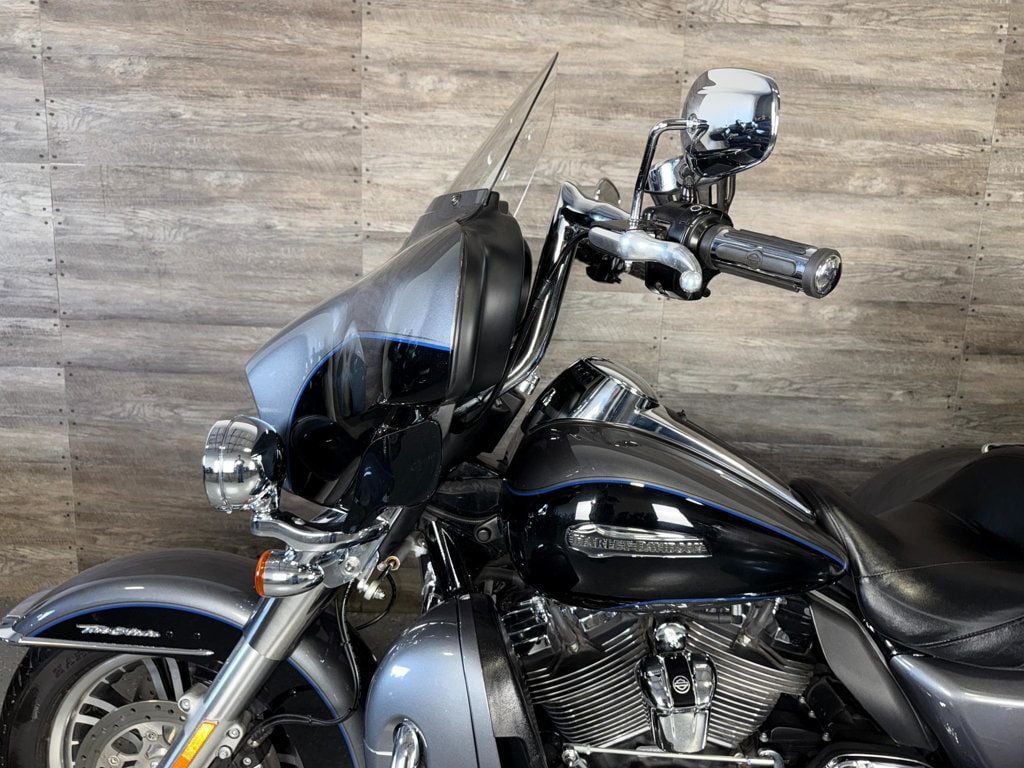 2021 Harley-Davidson FLHTCUTG Triglide Ultra Classic One Owner! - 22927255 - 11