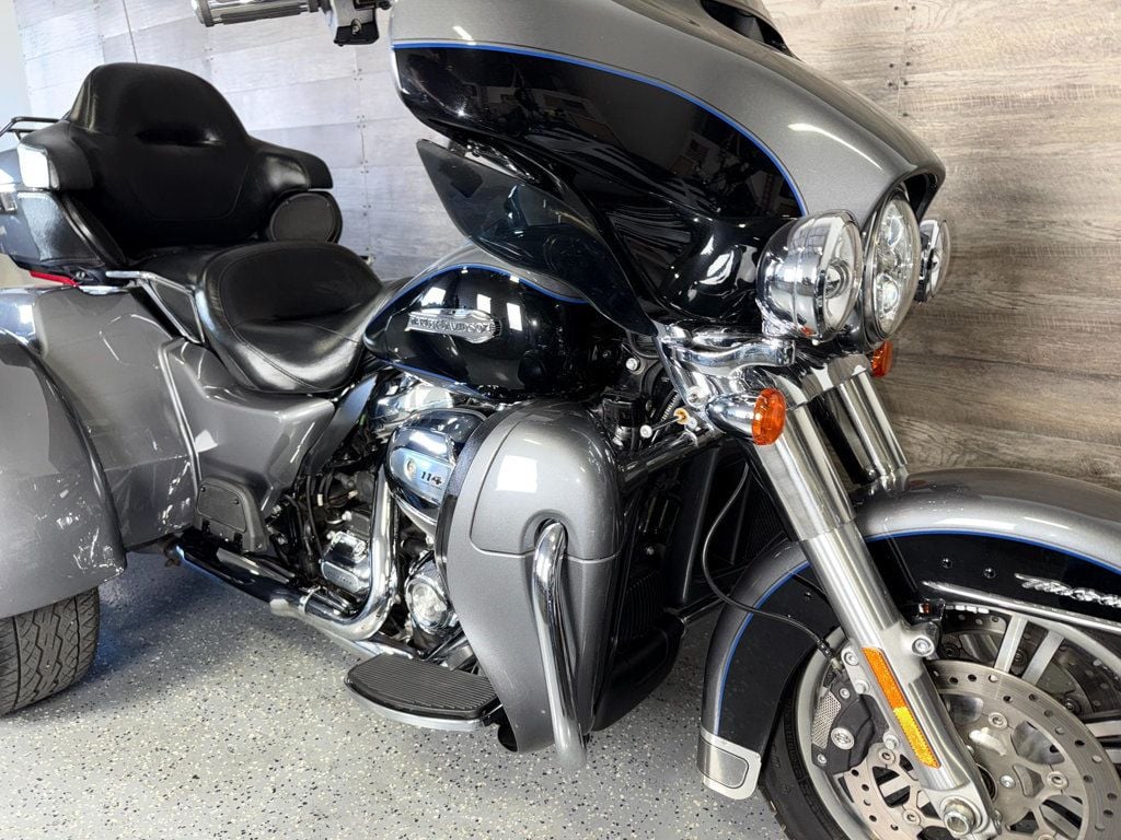 2021 Harley-Davidson FLHTCUTG Triglide Ultra Classic One Owner! - 22927255 - 1